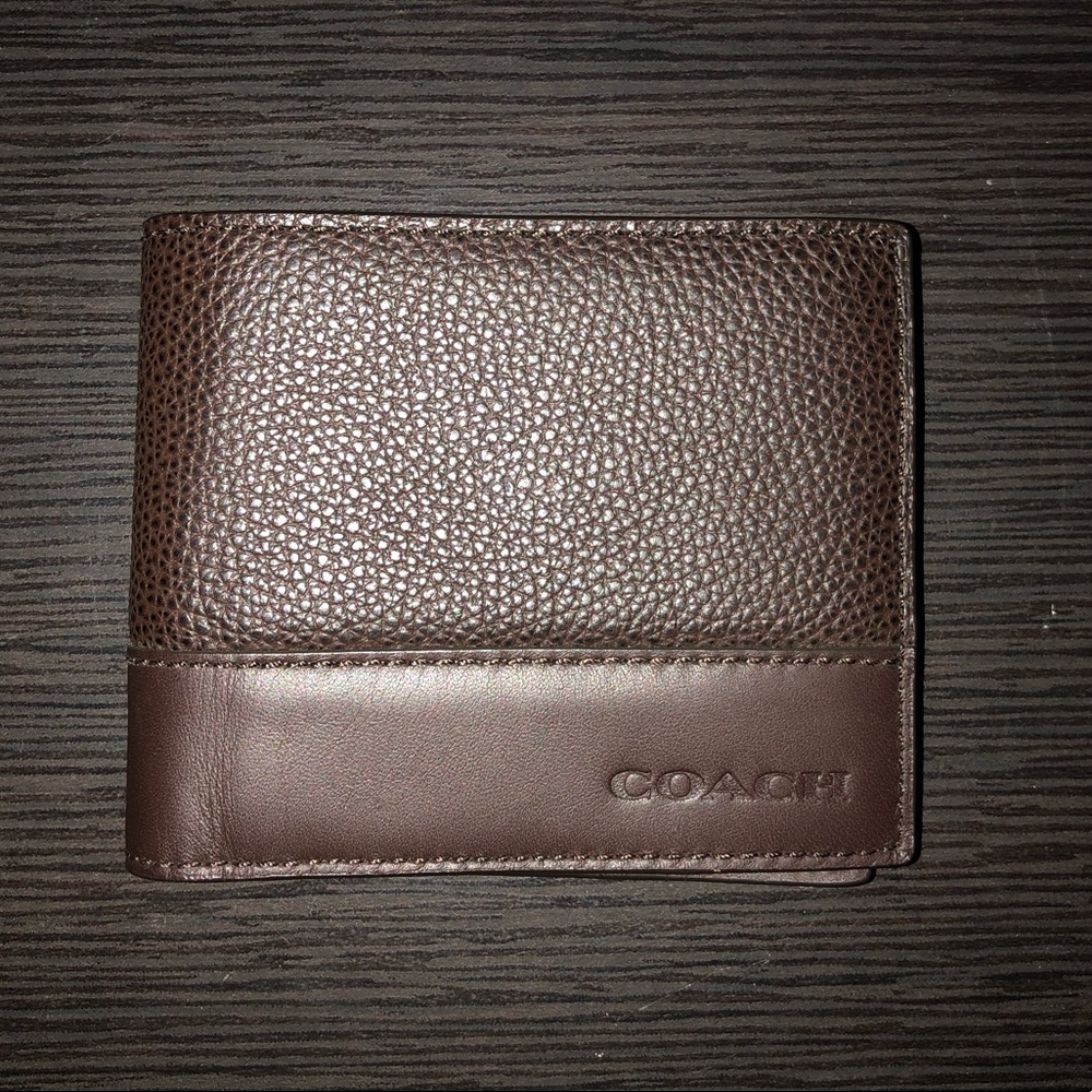Coach wallet brand new without tags